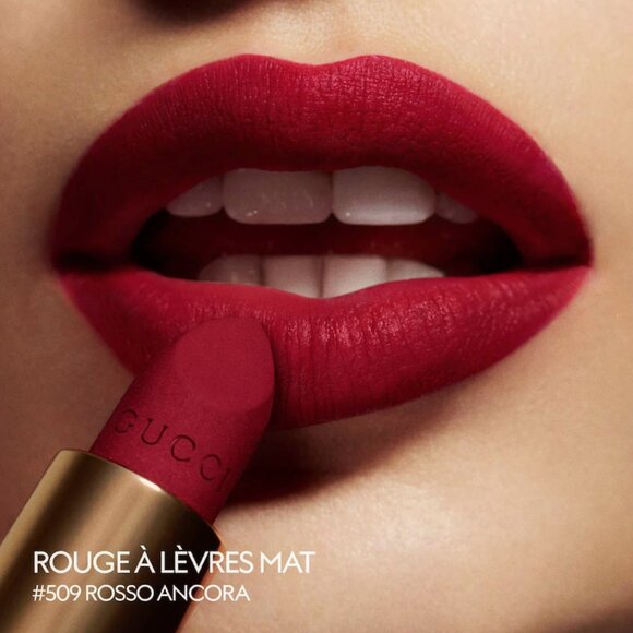 Gucci Velvet Matte Lipstick, Goldie Red 25, Mini Sample Travel Size - Picture 3 of 4